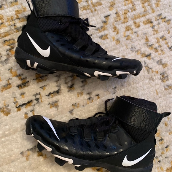 Nike Shoes Nike Force Fastflex High Football Cleats Black And White Poshmark